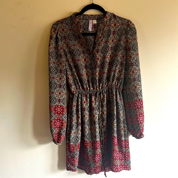 Long Sleeve Dress - Picture 1 of 4